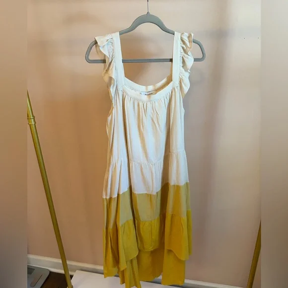 Brand New Never Worn Moodie Cream to Yellow Ombré High Low Dress - Picture 2 of 2